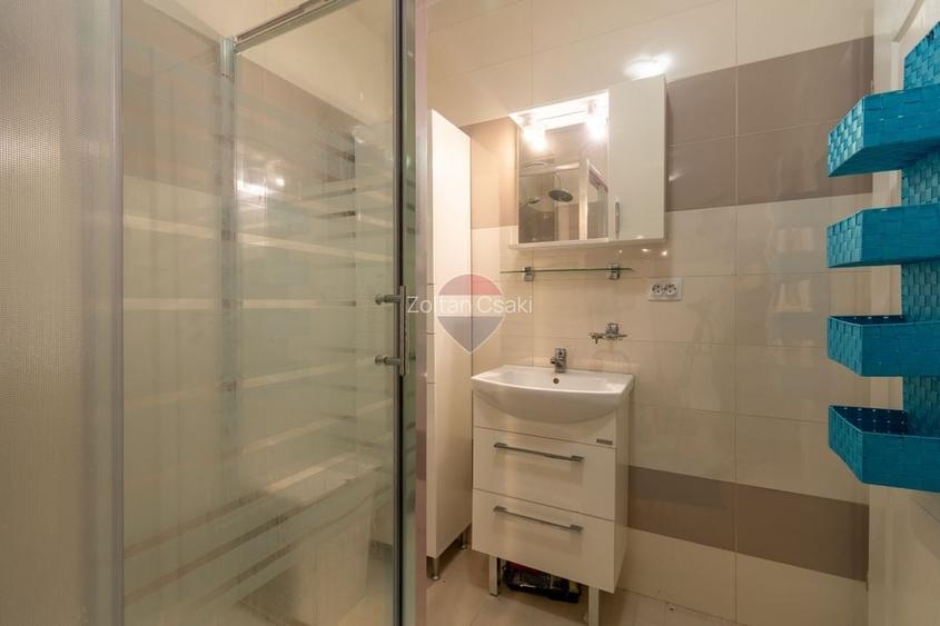 Apartament cu 1.5 camere de vanzare, 40 mp + terasa 12mp, Parcare