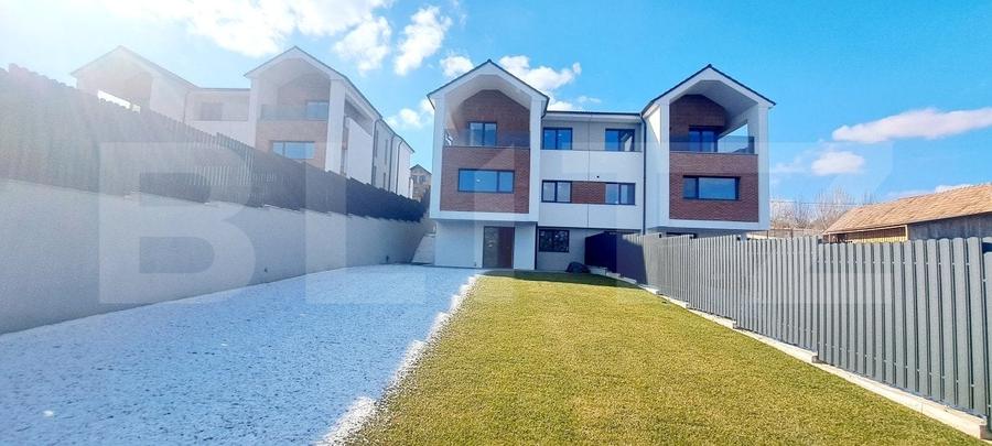 Duplex cu 6 camere cu Garaj în Borhanci