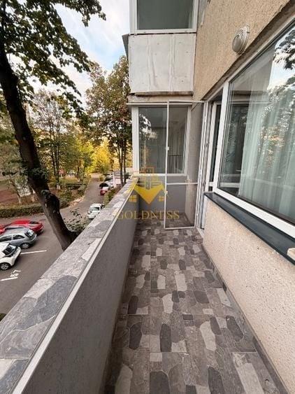 Apartament cu 2 camere semidecomandat, mobilat în Gheorgheni