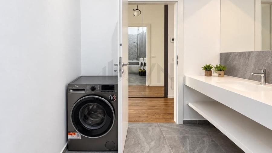 Apartament cu 2 camere decomandat în Băneasa