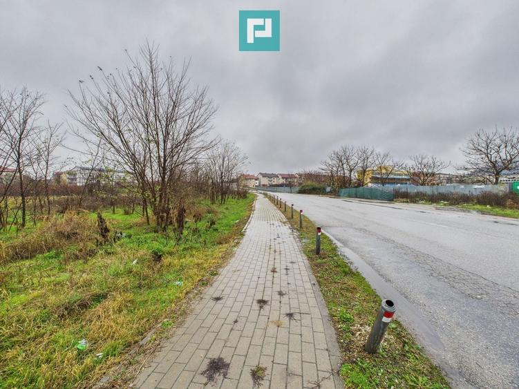Teren Construcții intravilan de 4131 mp, în Sud-Est