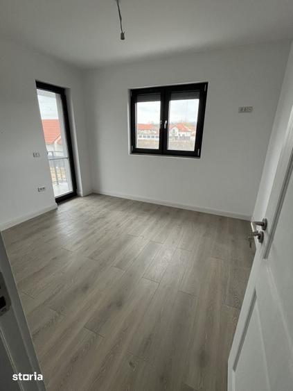 Casă cu 4 camere cu Teren 250 Mp în Central
