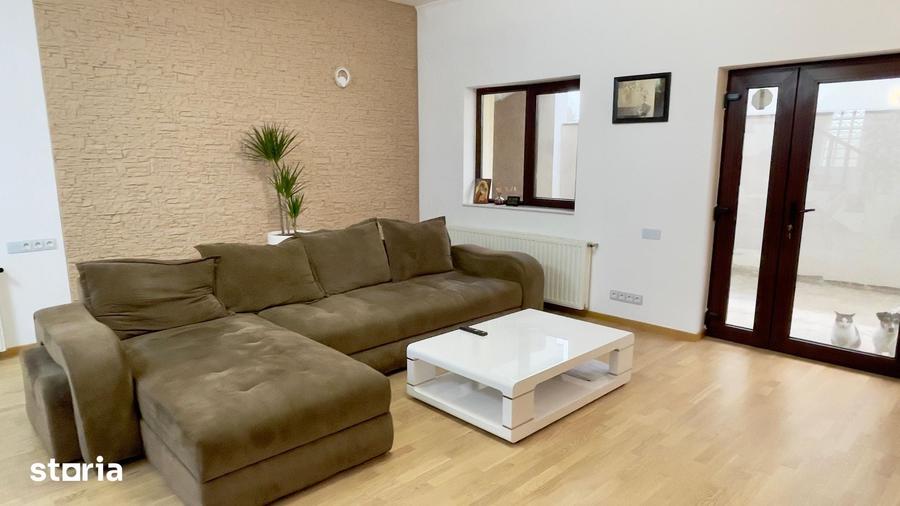 Casă cu 4 camere cu Teren 270 Mp în Mogoșoaia