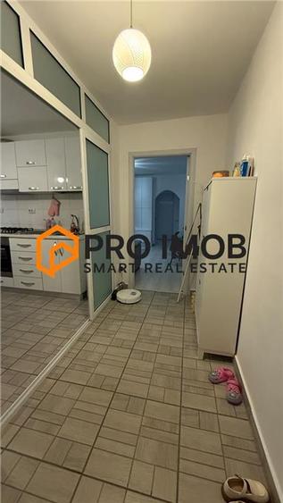 Apartament cu 2 camere decomandat, mobilat în Dorobanți 1
