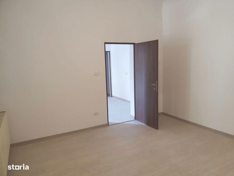 Apartament cu 2 camere nedecomandat în Central