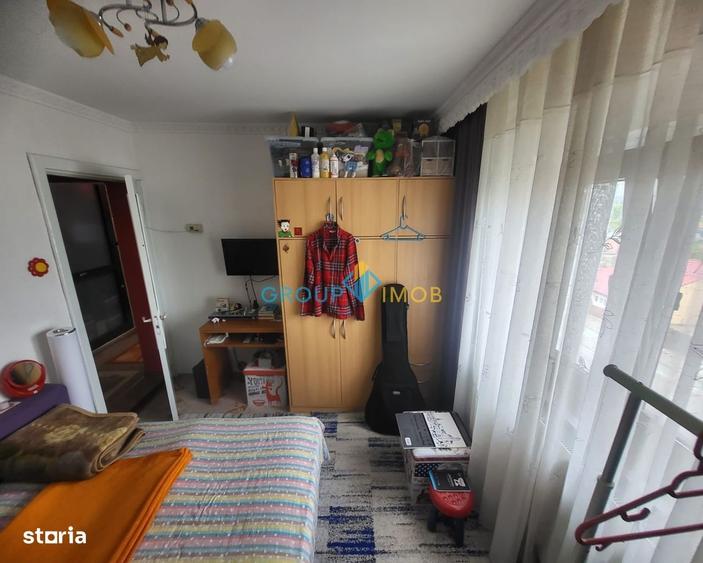 Apartament cu 3 camere decomandat, mobilat în Mioriței