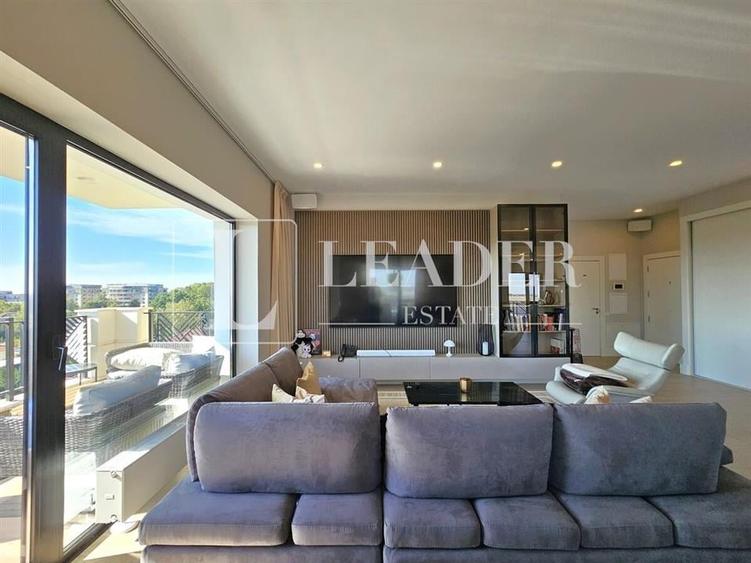 Apartament cu 4 camere decomandat, mobilat în Pipera