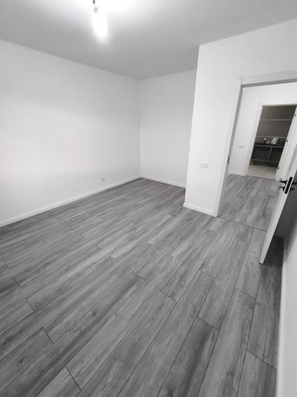 Casă individuală cu 4 camere cu Canalizare în Central