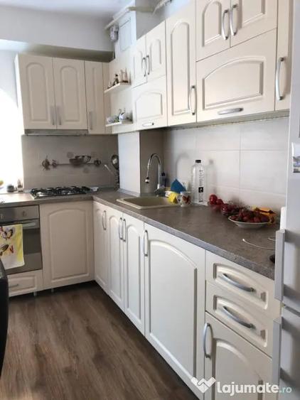Apartament cu 2 camere decomandat în Unirii Centru