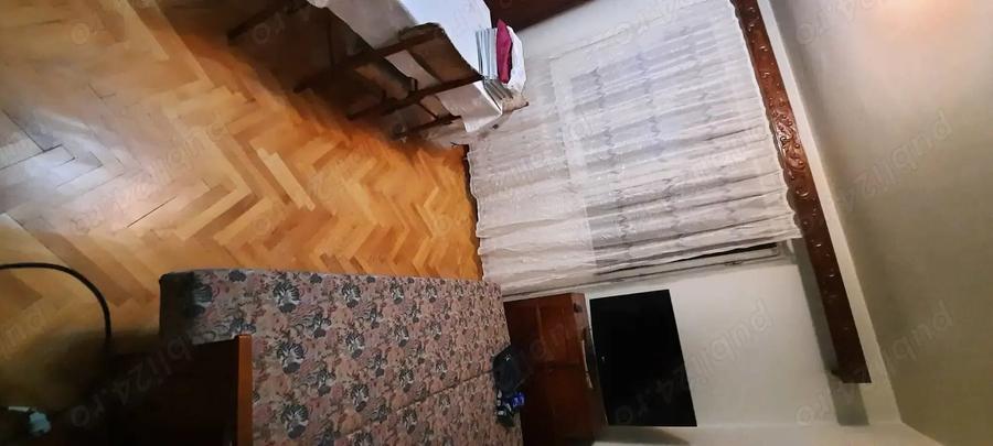 Vanzare apartament cu 3 camere in Cartierul Dambu Pietros. - 8