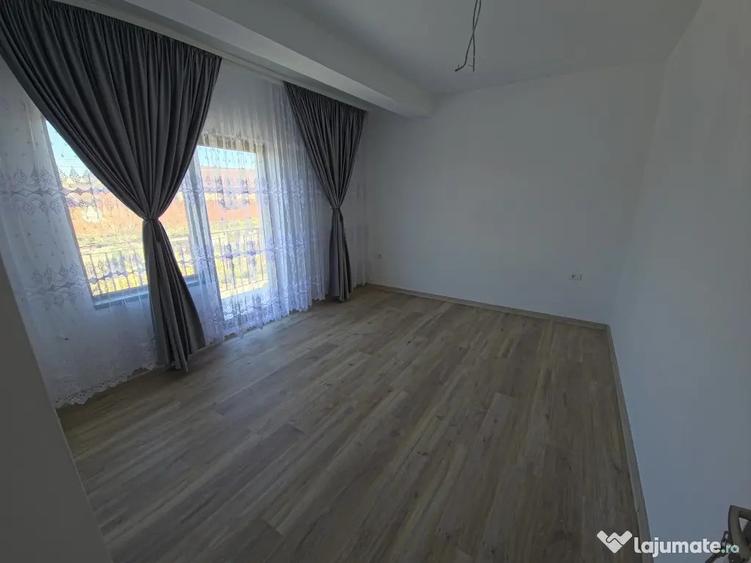 Vila stil mediteranean Ovidiu pozi?ie excelenta 4 camere - 6