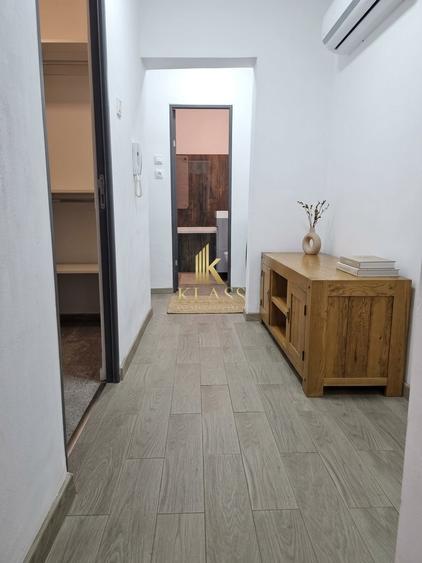 Apartament cu 3 camere decomandat, mobilat în Doamna Ghica