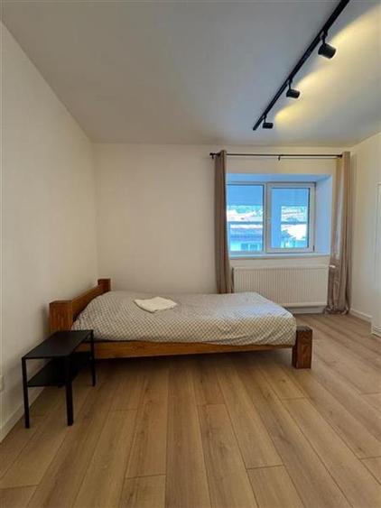 Spațiu comercial, de 448 mp, în 13 Decembrie