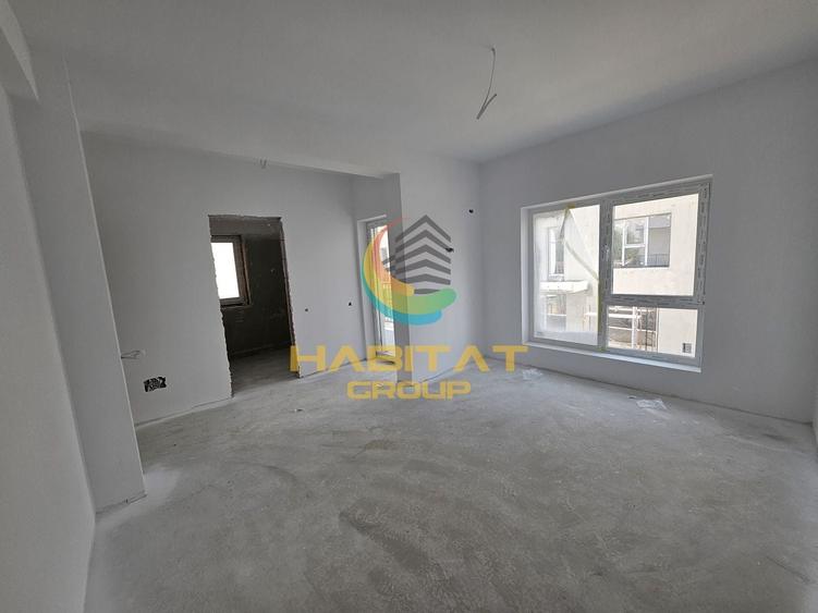 Duplex cu 5 camere cu Canalizare în Central