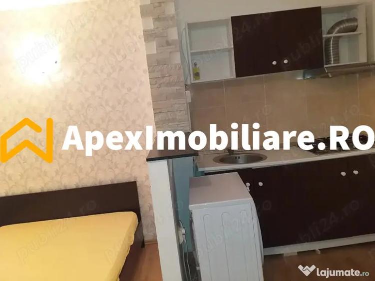 Garsonieră semidecomandată în Titan