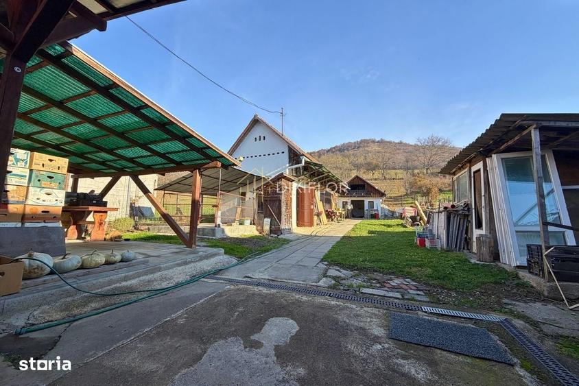 Casă cu 2 camere în Troița