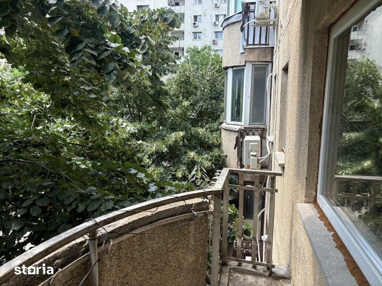Garsonieră decomandată în Vitan