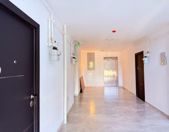 Apartament cu 2 camere semidecomandat, mobilat în Florești