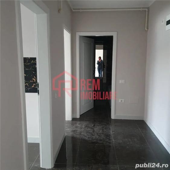 Apartament cu 2 camere decomandat în Fundeni