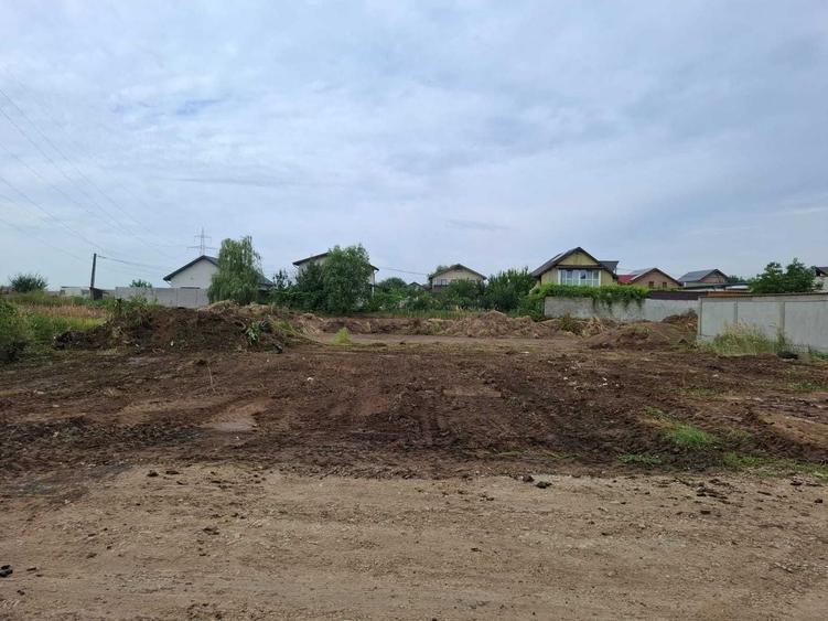 Teren de 441 mp, în Berceni