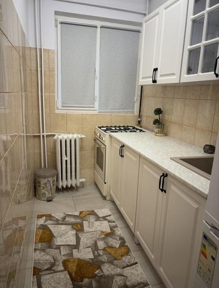 Apartament cu 2 camere semidecomandat în Moara