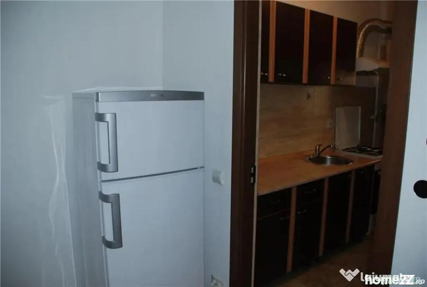 Garsonieră decomandată în Metalurgiei