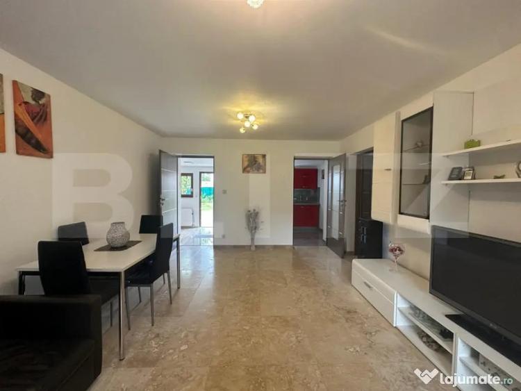 Casă cu 7 camere cu Teren 420 Mp în Central
