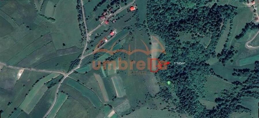 Teren Construcții extravilan de 1500 mp, în Mărișel
