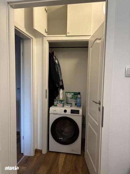 Apartament cu 2 camere semidecomandat, mobilat în 1 Mai
