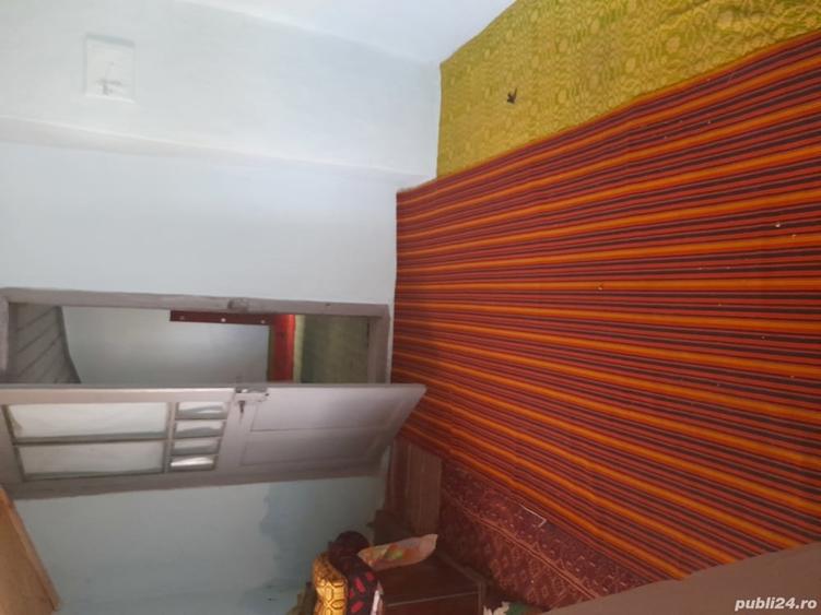 Casă cu 4 camere în Miloșești