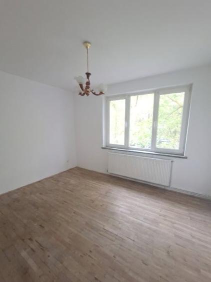 Apartament cu 2 camere semidecomandat în Titulescu