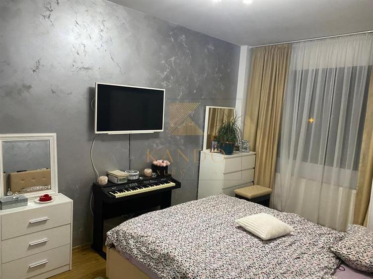 Apartament cu 3 camere decomandat, mobilat în Prelungirea Ghencea