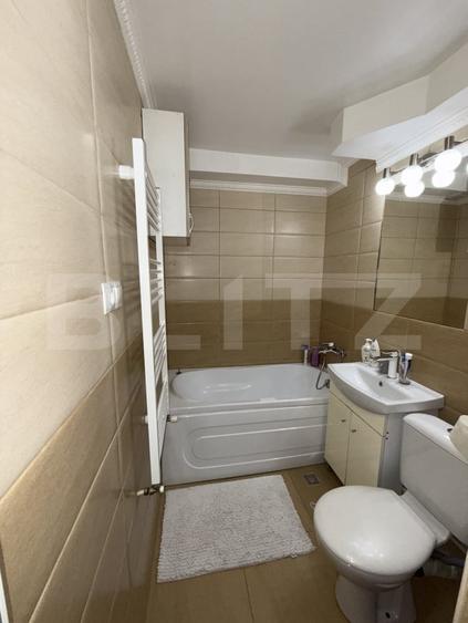 Apartament cu 2 camere semidecomandat, mobilat în Micro 14