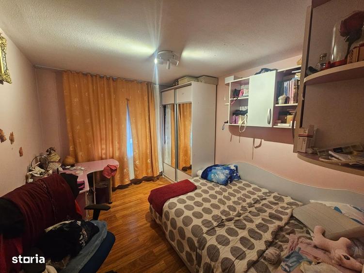 Apartament cu 3 camere de vanzare in Curtea de Arges. - 2