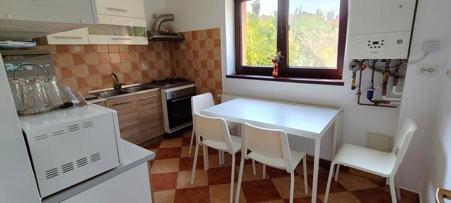 Duplex cu 2 camere cu Canalizare în Tractorul