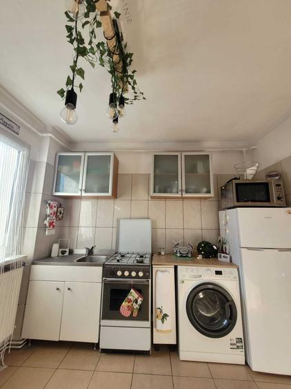 Apartament cu 2 camere semidecomandat în Drumul Carului