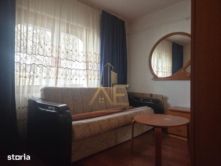 Apartament cu 2 camere semidecomandat în Republicii