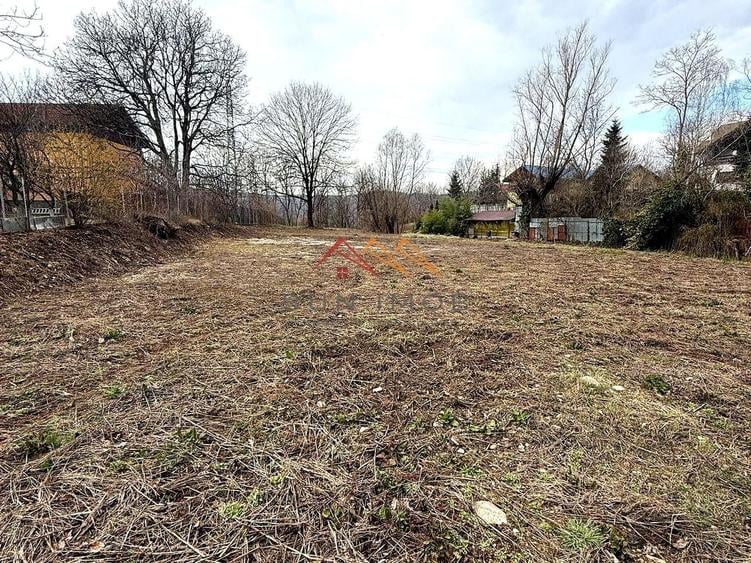 Teren Construcții intravilan de 3171 mp, în Cornu de Jos (Cornu)