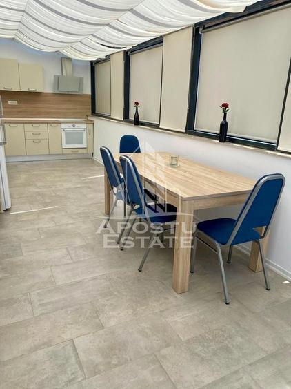 Apartament cu 3 camere semidecomandat, mobilat în Simion Bărnuțiu