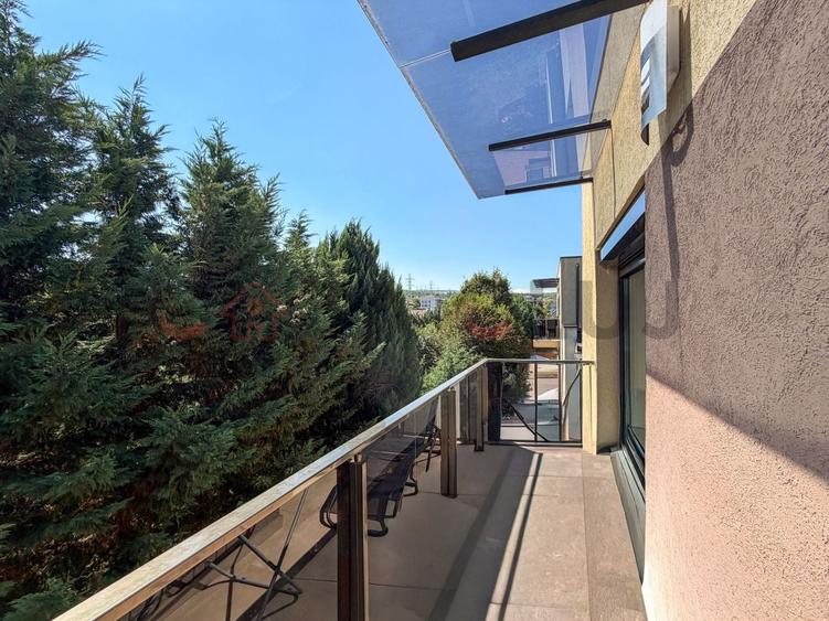 Apartament cu 3 camere decomandat, mobilat în Borhanci