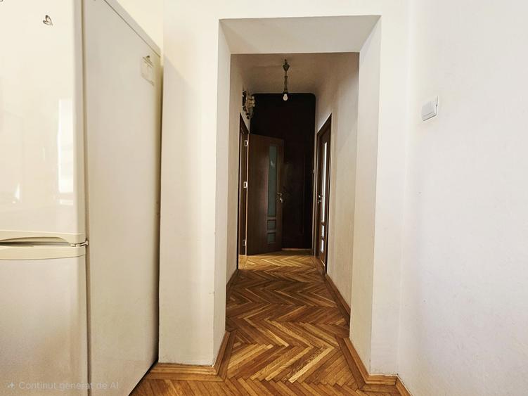 Apartament cu 3 camere semidecomandat în Dorobanți