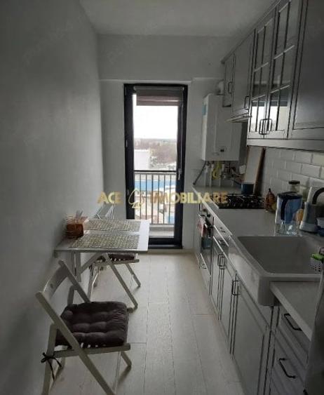 Apartament cu 2 camere decomandat, mobilat în Costin Georgian