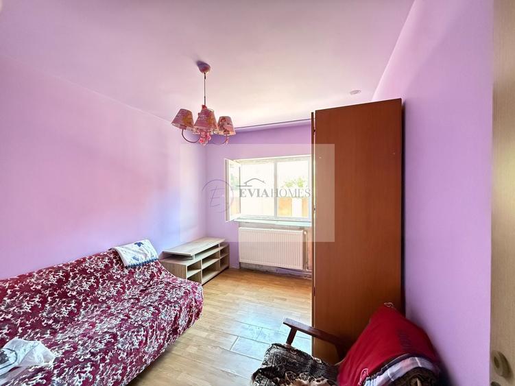 Apartament cu 3 camere decomandat în Mărăști