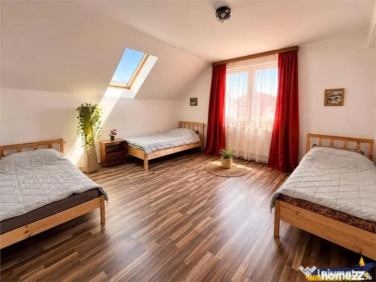 Casă cu 4 camere cu Teren 3227 Mp în Central