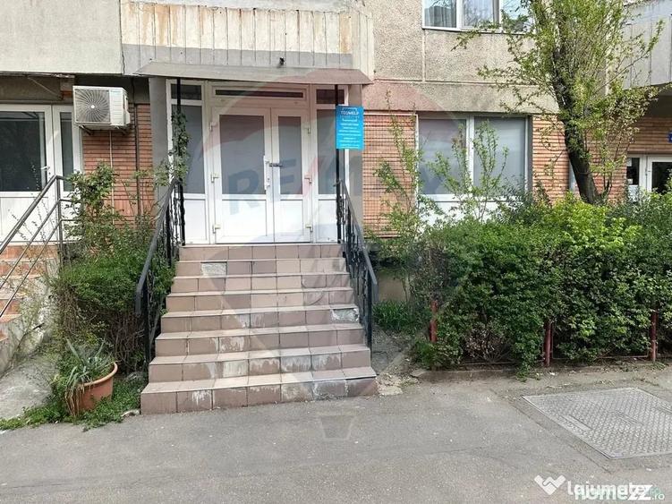 Spațiu comercial, de 39 mp, în Central