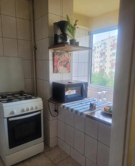 Garsonieră decomandată în Tineretului