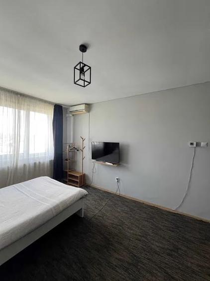 Apartament cu 2 camere decomandat, mobilat în Gruia