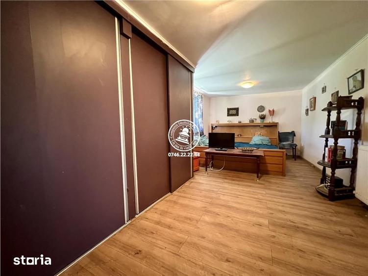 Casă cu 3 camere cu Teren 1200 Mp în Bârnova