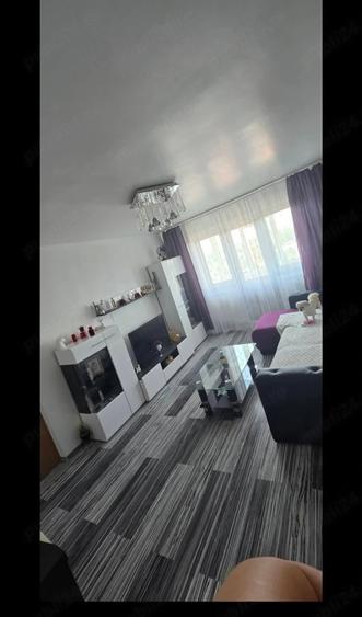 Apartament cu 3 camere decomandat în Plantelor