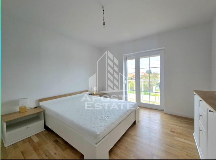 Duplex cu 4 camere cu Canalizare în Șag